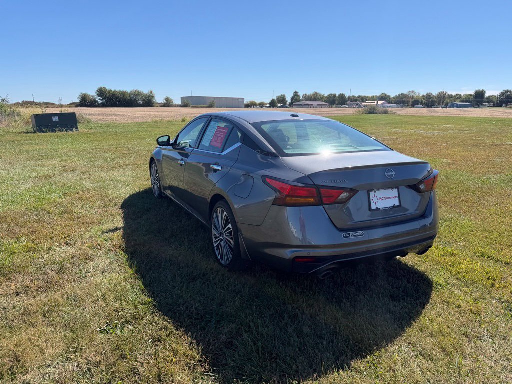 Certified 2024 Nissan Altima 2.5 SL FWD image 7