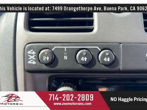 Used 2004 Chevrolet Colorado LS w/ Power Convenience Package AWD/4WD image 24
