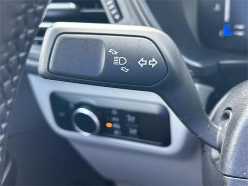 Used 2024 Ford Escape Active image 32