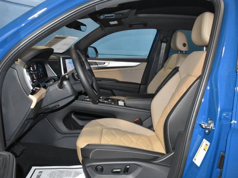 New 2026 Volkswagen Atlas Cross Sport SE AWD/4WD image 6