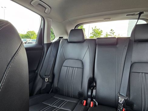 Used 2024 Honda HR-V EX-L image 24