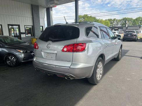 Used 2011 Buick Enclave CXL w/ Trailering Provision Package AWD/4WD image 3
