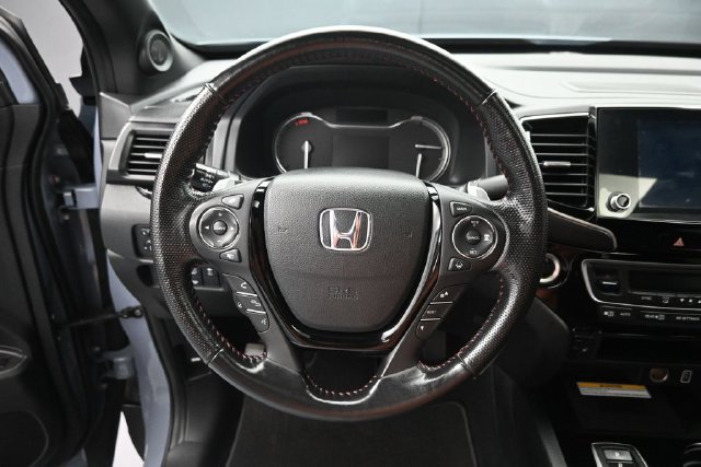 Certified 2023 Honda Ridgeline Black Edition image 24