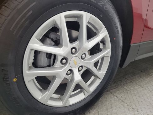 Used 2024 Chevrolet Equinox LT image 31