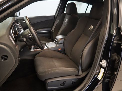 Used 2018 Dodge Charger R/T Scat Pack image 3