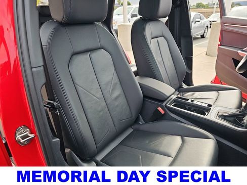 Used 2025 Audi Q3 2.0T Premium AWD/4WD image 10
