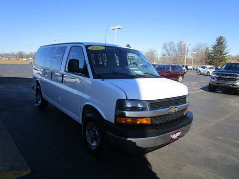 Used 2021 Chevrolet Express 2500 LT w/ LT Preferred Equipment Group image 7