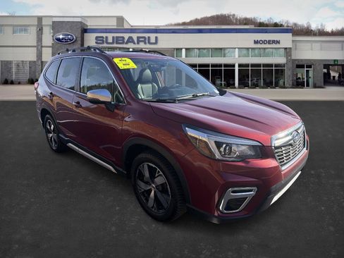 Used 2020 Subaru Forester Touring image 3