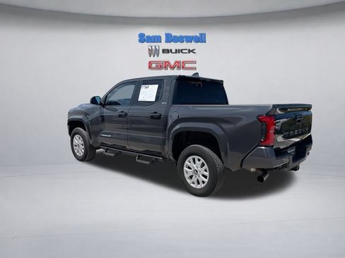 Used 2025 Toyota Tacoma SR5 RWD image 7