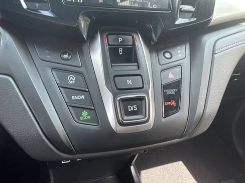 Used 2025 Honda Odyssey Sport-L image 16