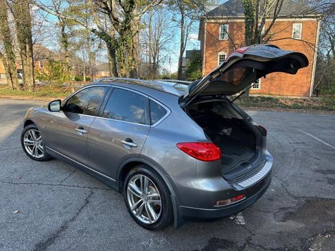 Used 2015 INFINITI QX50 Journey w/ Premium Package image 14