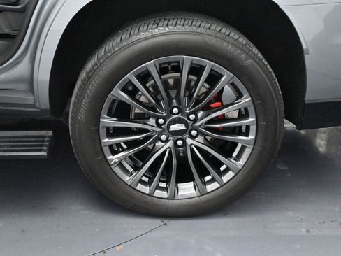 Used 2023 Cadillac Escalade V image 42