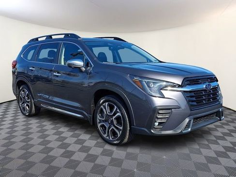 Used 2023 Subaru Ascent Touring AWD/4WD image 1