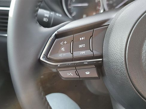 New 2025 MAZDA CX-5 AWD 2.5 S w/ Preferred Package image 26