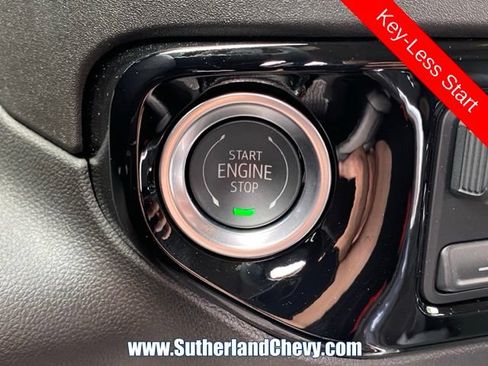 Used 2025 Chevrolet Silverado 1500 LTZ w/ Technology Package AWD/4WD image 40