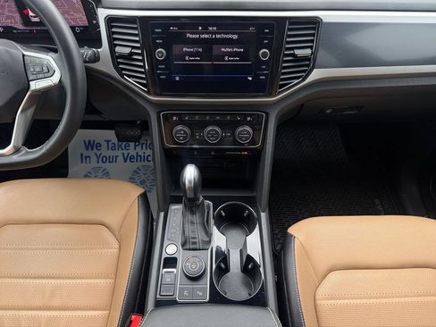 Used 2021 Volkswagen Atlas Cross Sport SEL Premium w/ Cross Sport MDO Package AWD/4WD image 11