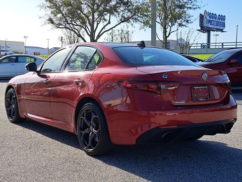 Used 2020 Alfa Romeo Giulia Ti Sport w/ Quick Order Package 22S Sport image 7