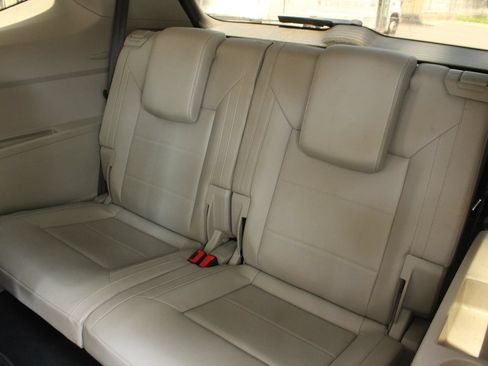 Used 2021 Volkswagen Atlas SE FWD image 19