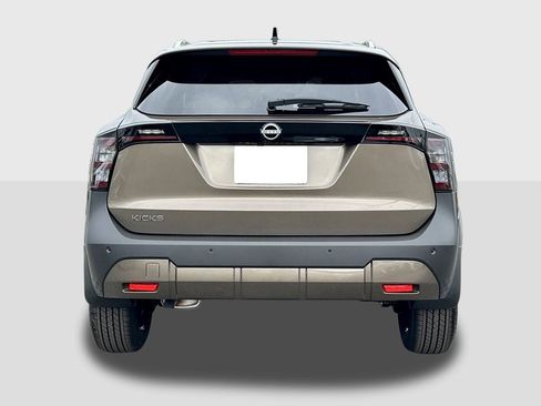 New 2026 Nissan Kicks SV FWD image 3