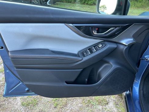 Used 2019 Subaru Crosstrek 2.0i Limited image 17