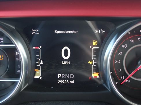 Used 2020 Jeep Wrangler Unlimited Rubicon w/ Uconnect 4C Nav & Sound Group image 15