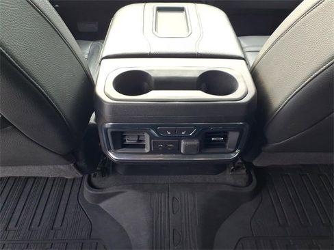 Used 2020 GMC Sierra 3500 Denali w/ Denali Ultimate Package image 16