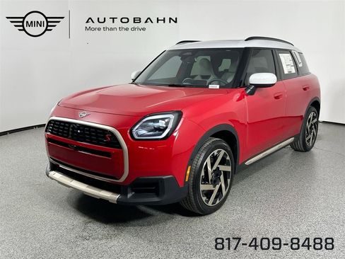 Used 2025 MINI Cooper Countryman S image 1