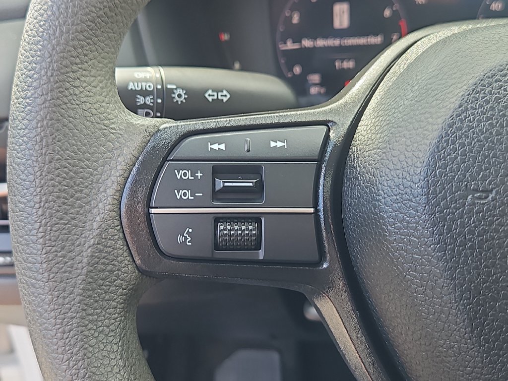 Certified 2023 Honda Accord EX image 22