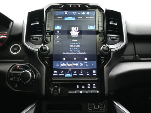 Used 2023 RAM 1500 Big Horn AWD/4WD image 17