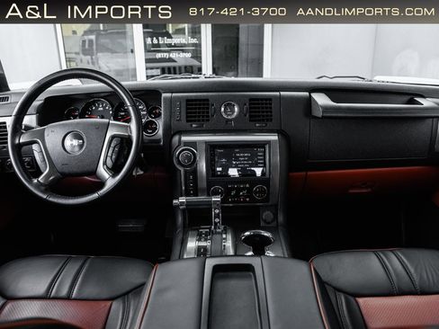 Used 2009 HUMMER H2 SUT image 2