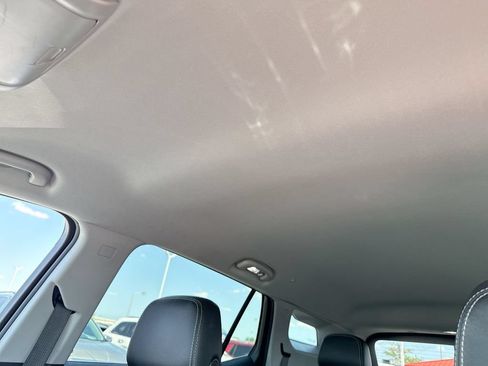 Used 2019 GMC Terrain SLT FWD image 22