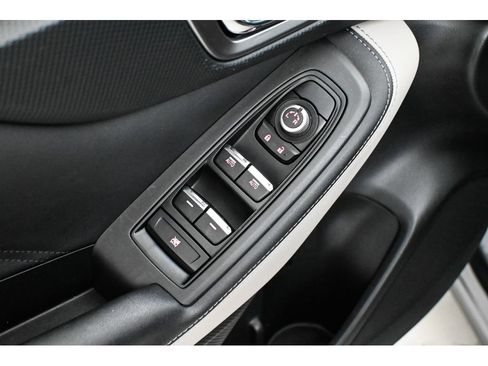 Used 2023 Subaru Forester Limited w/ Popular Package #2 AWD/4WD image 17