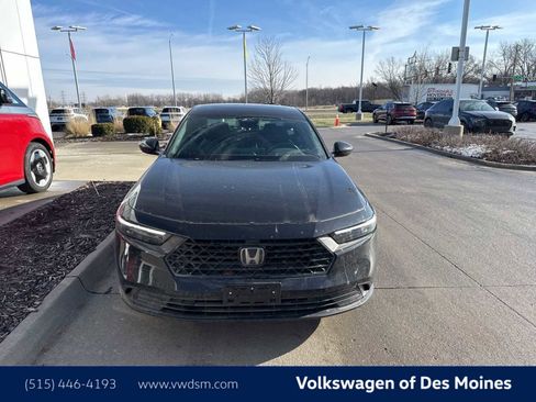 Used 2023 Honda Accord Sport image 2