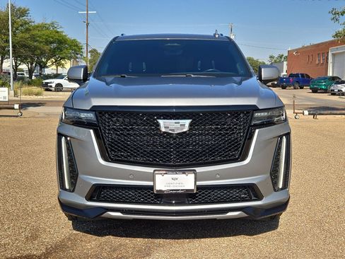 Used 2023 Cadillac Escalade V w/ LPO, ONYX Package AWD/4WD image 10