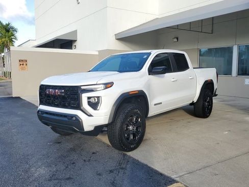 Used 2024 GMC Canyon Elevation w/ Convenience Package image 2