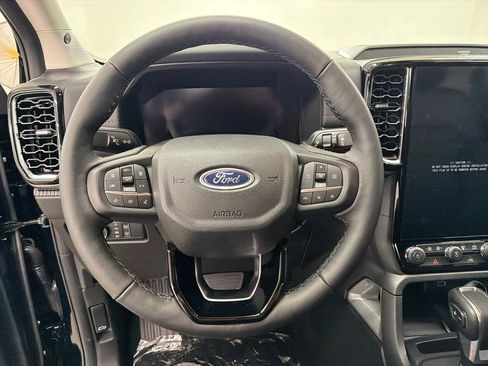 New 2026 Ford Ranger Lariat w/ FX4 Off-Road Package AWD/4WD image 17
