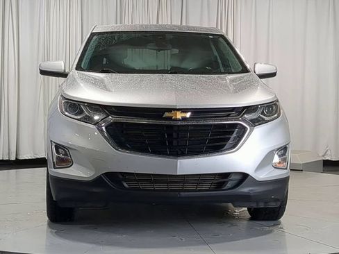 Used 2019 Chevrolet Equinox LT w/ Driver Convenience Package AWD/4WD image 3