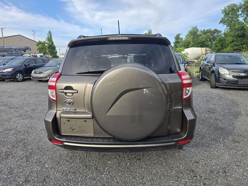 Used 2011 Toyota RAV4 Limited w/ Limited Extra Value Pkg AWD/4WD image 14
