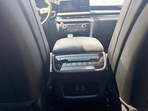 Used 2025 INFINITI QX60 Pure FWD image 25