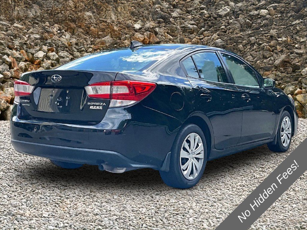 Used 2017 Subaru Impreza 2.0i Premium AWD/4WD image 2