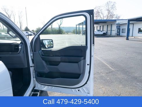 Used 2025 Ford F150 XLT w/ Equipment Group 301A Standard AWD/4WD image 15