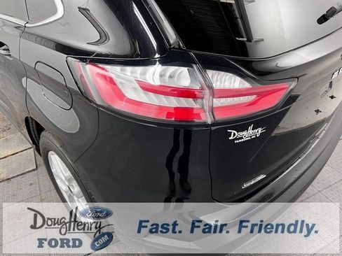 Used 2023 Ford Edge SEL image 12