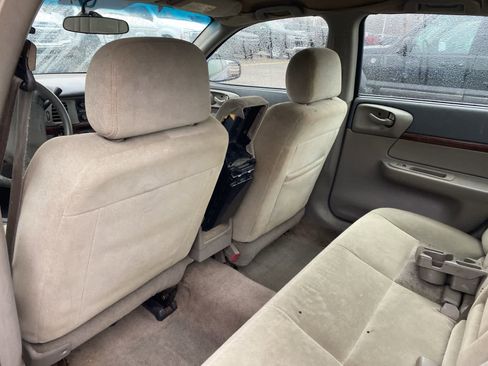 Used 2005 Chevrolet Impala w/ Preferred Equipment Group image 19