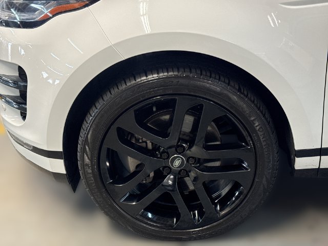 Used 2024 Land Rover Range Rover Evoque Dynamic SE AWD/4WD image 20