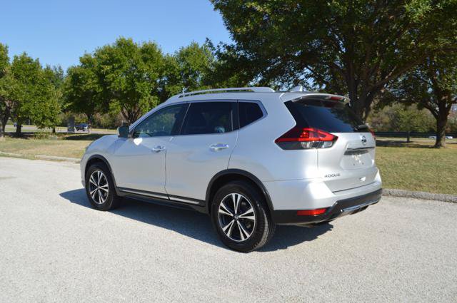Used 2018 Nissan Rogue SL w/ Premium Package AWD/4WD image 3