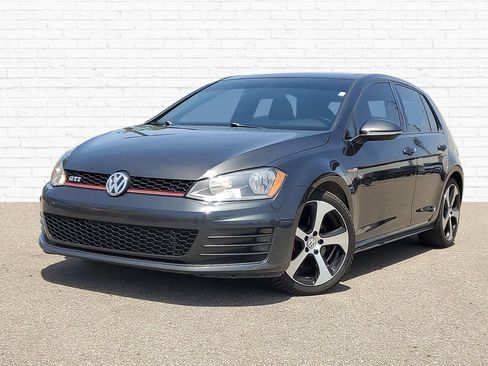 Used 2015 Volkswagen GTI SE FWD image 1