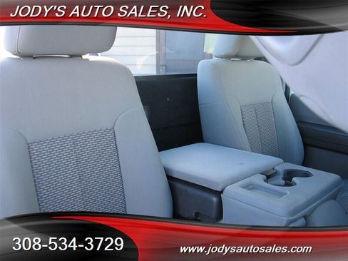 Used 2012 Ford F250 XL w/ PWR Equipment Group image 18