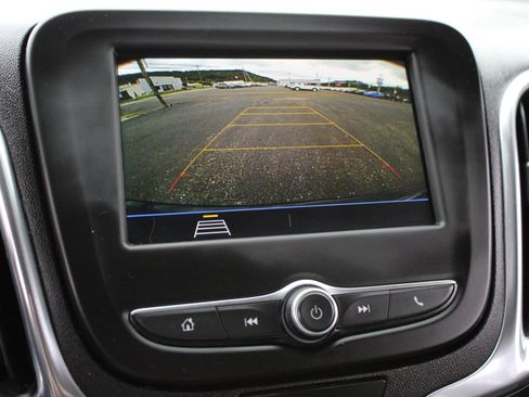 Used 2019 Chevrolet Equinox LT w/ Driver Convenience Package FWD image 39