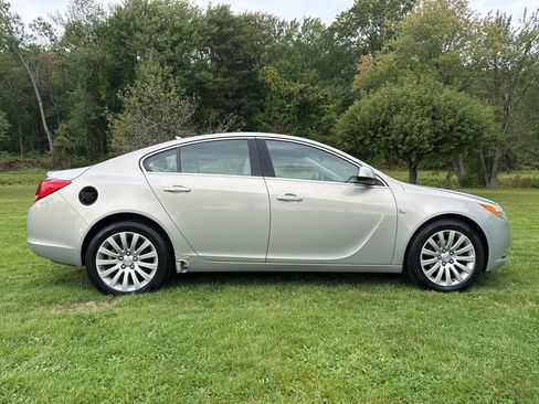 Used 2011 Buick Regal CXL FWD image 29