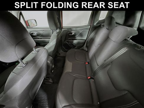 Used 2022 Jeep Renegade Latitude w/ Convenience Group image 21